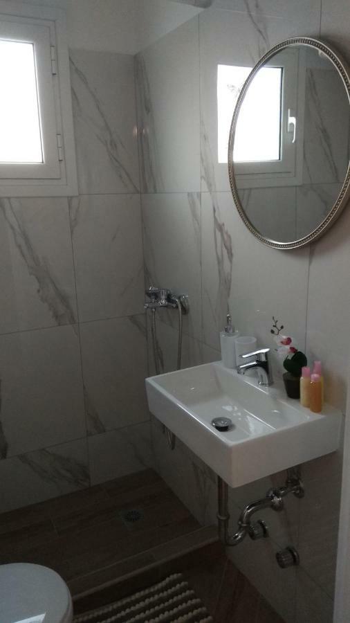 Corfu View Apartment Perama  Exterior photo